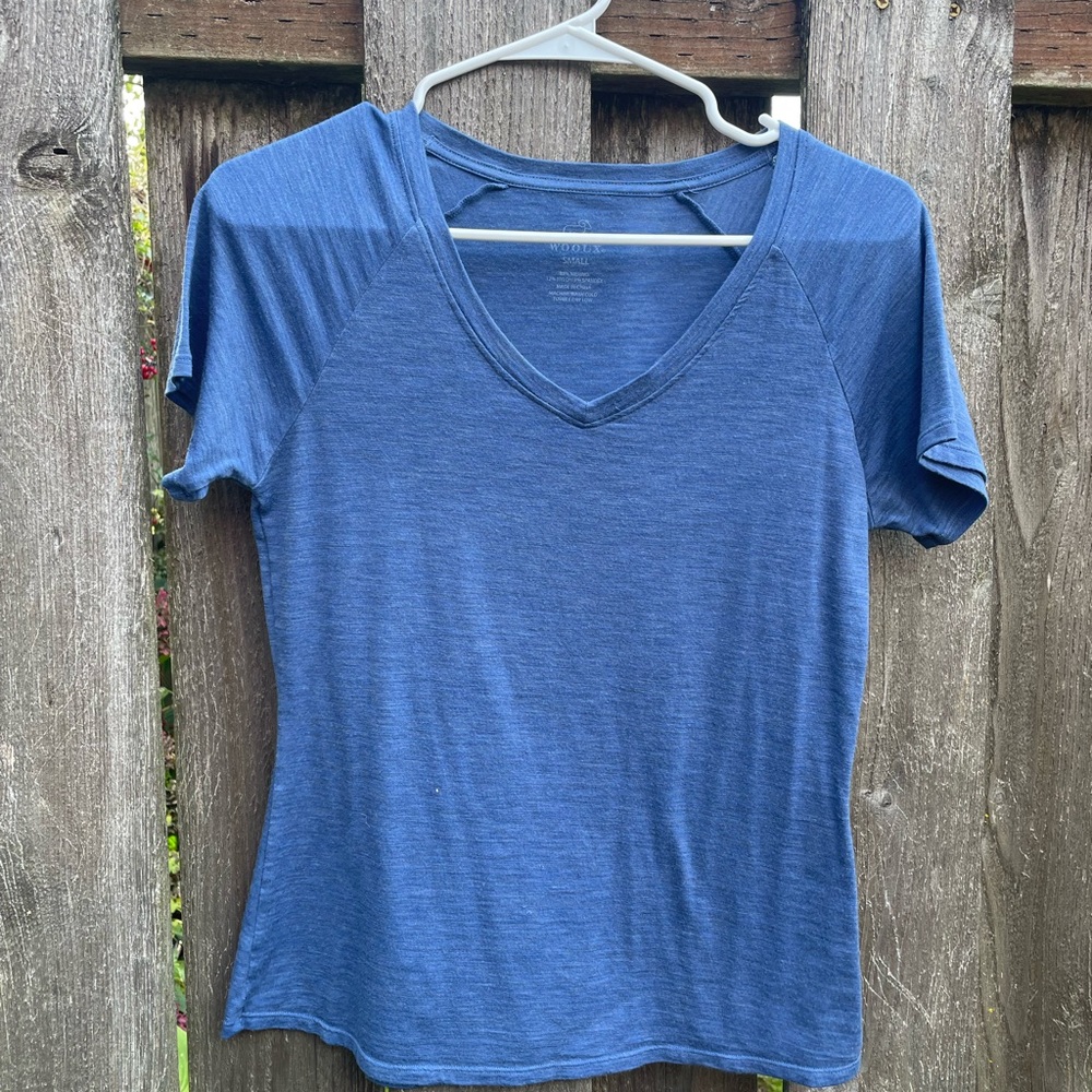 Women's Blue V-Neck Top